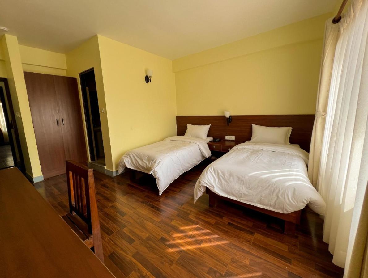 Hotel Claire Inn カトマンズ エクステリア 写真